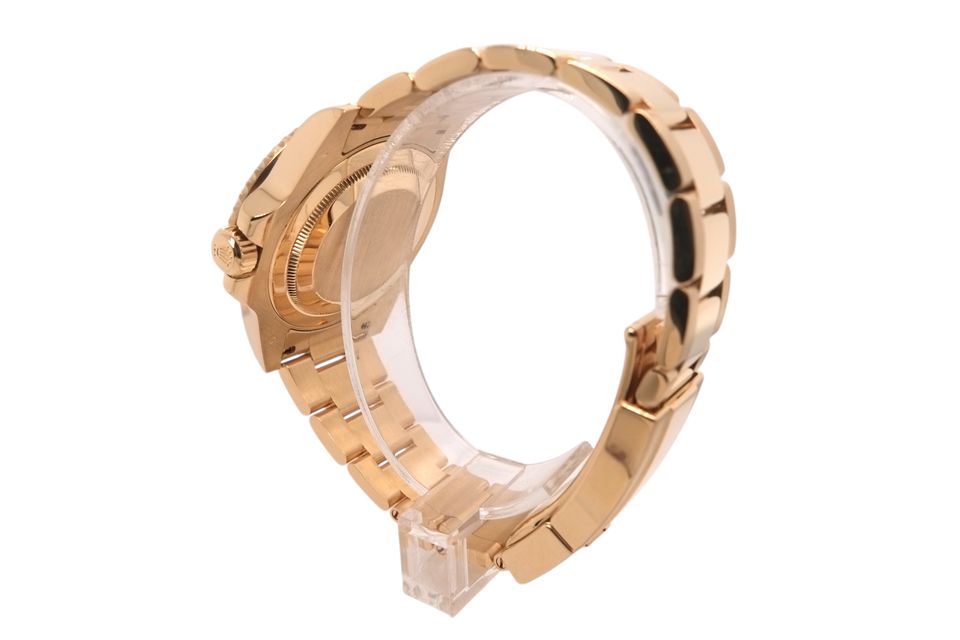 Rolex GMT Master II 116718 LN Image 2